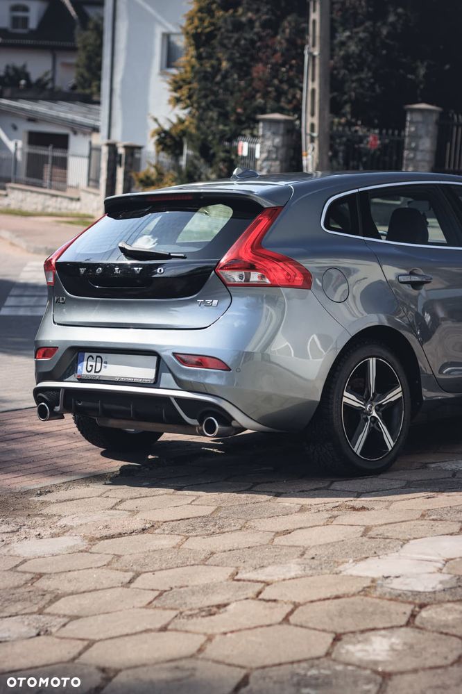 Volvo V40 T3 Drive-E R-Design Momentum - 14