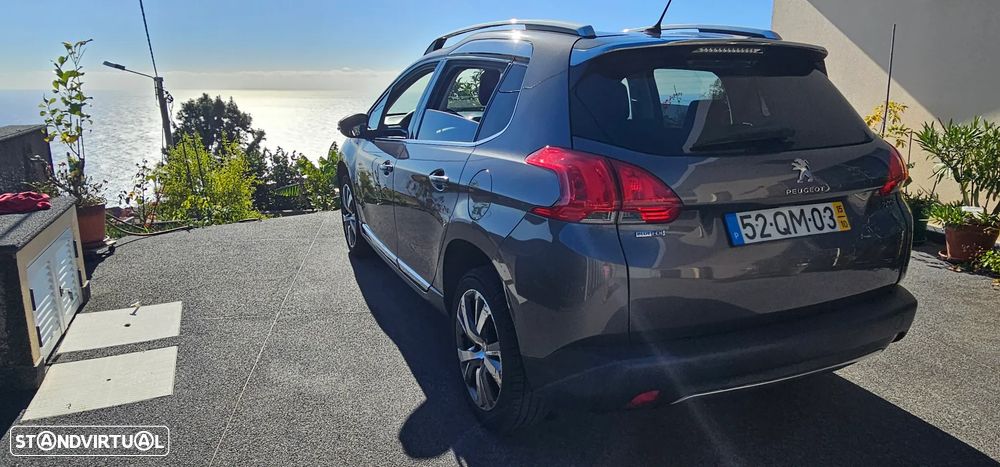 Peugeot 2008 1.6 BlueHDi Allure - 16