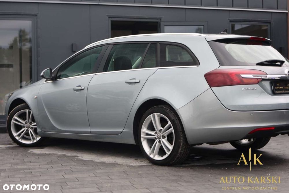 Opel Insignia - 17