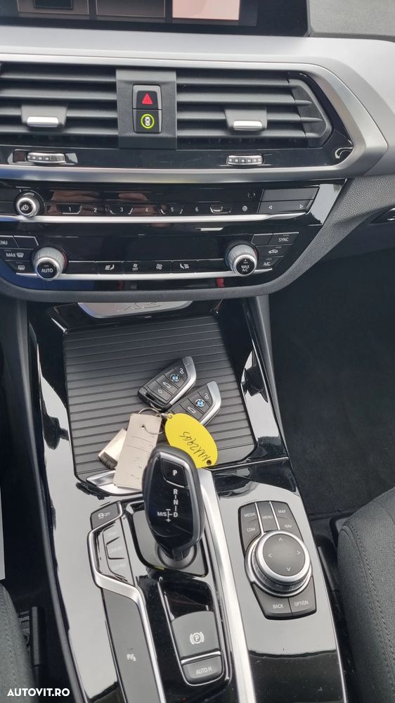 BMW X3 xDrive20d AT MHEV - 8