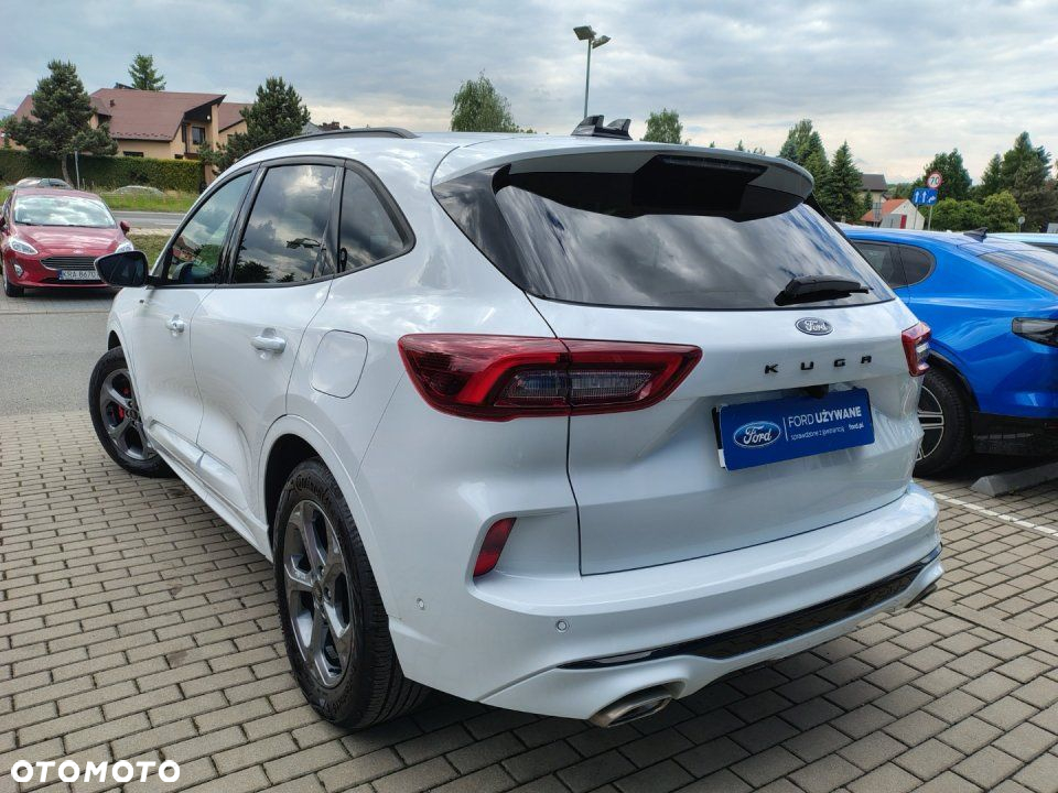 Ford Kuga - 2
