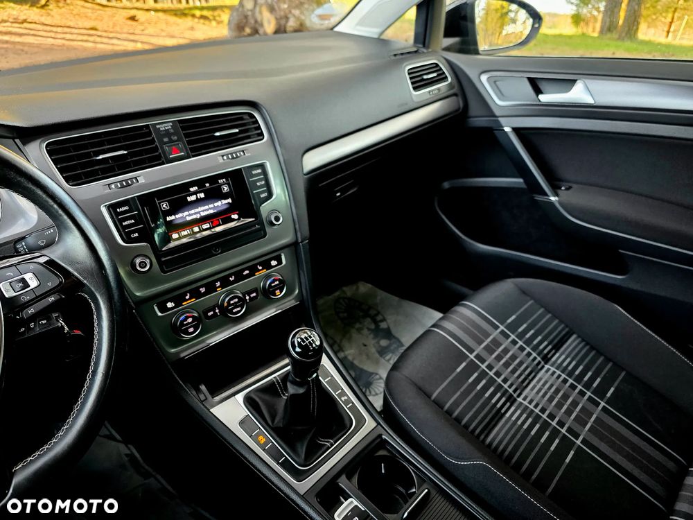 Volkswagen Golf 1.4 TSI BlueMotion Technology Lounge - 8