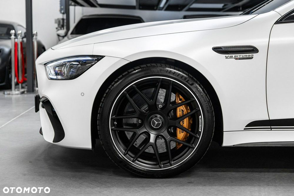 Mercedes-Benz AMG GT - 15