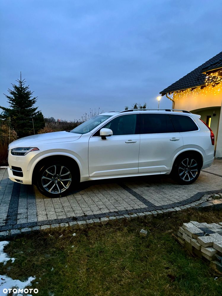 Volvo XC 90 - 3
