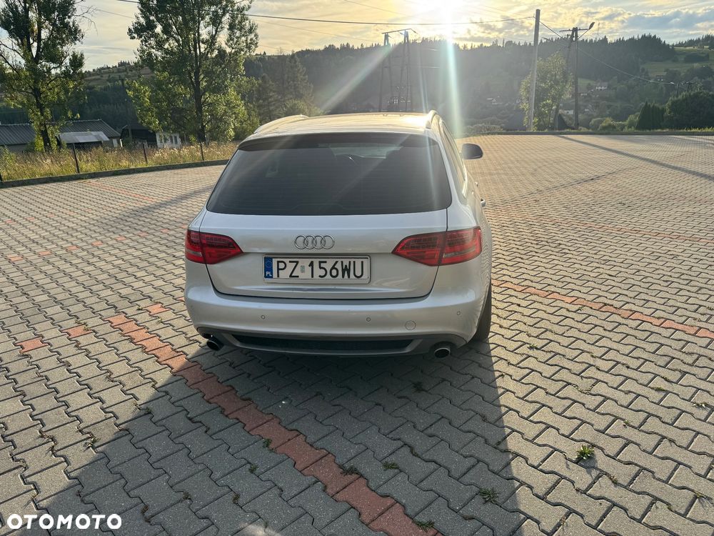 Audi A4 Avant - 4