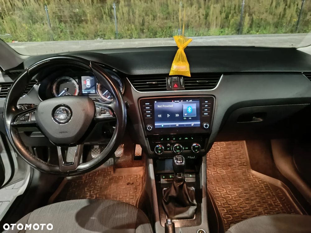 Skoda Octavia - 20