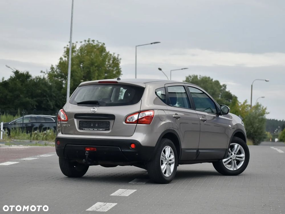 Nissan Qashqai - 13