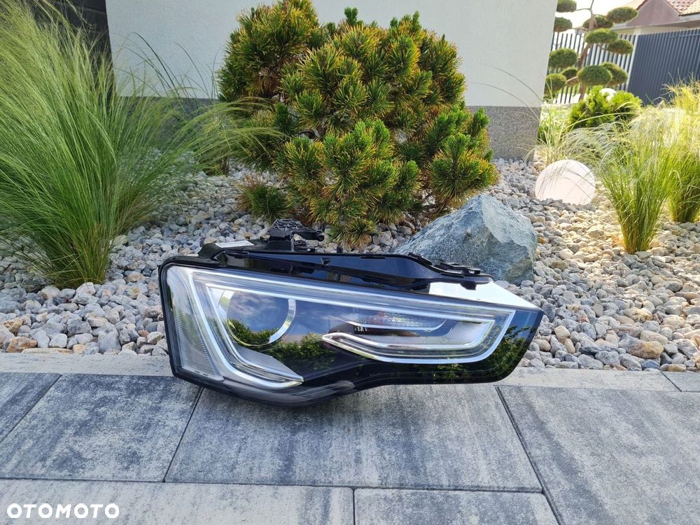 AUDI A5 S5 8T LIFT Lampa prawa przód Bi Xenon Led 8T0941006C - 2