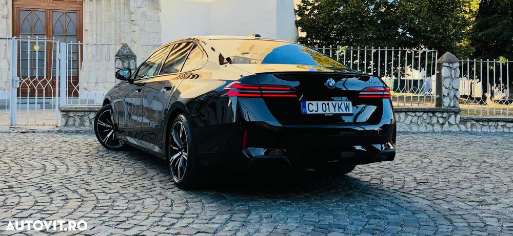BMW Seria 5 520d AT MHEV - 9