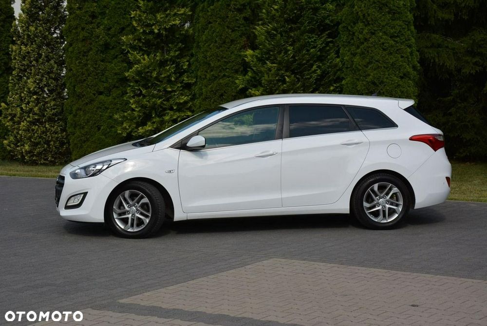 Hyundai i30 1.4 Comfort - 11
