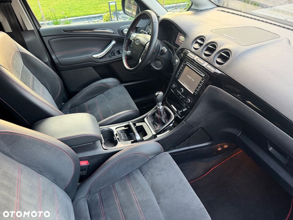 Ford S-Max 2.0 TDCi DPF Titanium - 19