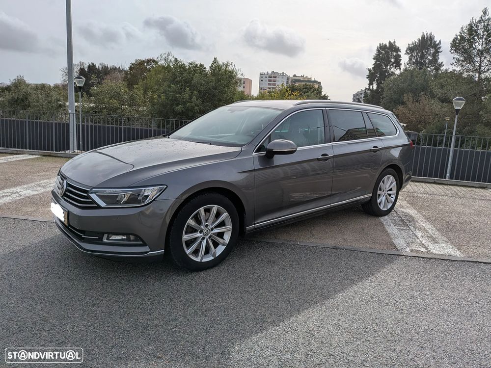 VW Passat Variant 2.0 TDi Highline DSG - 2