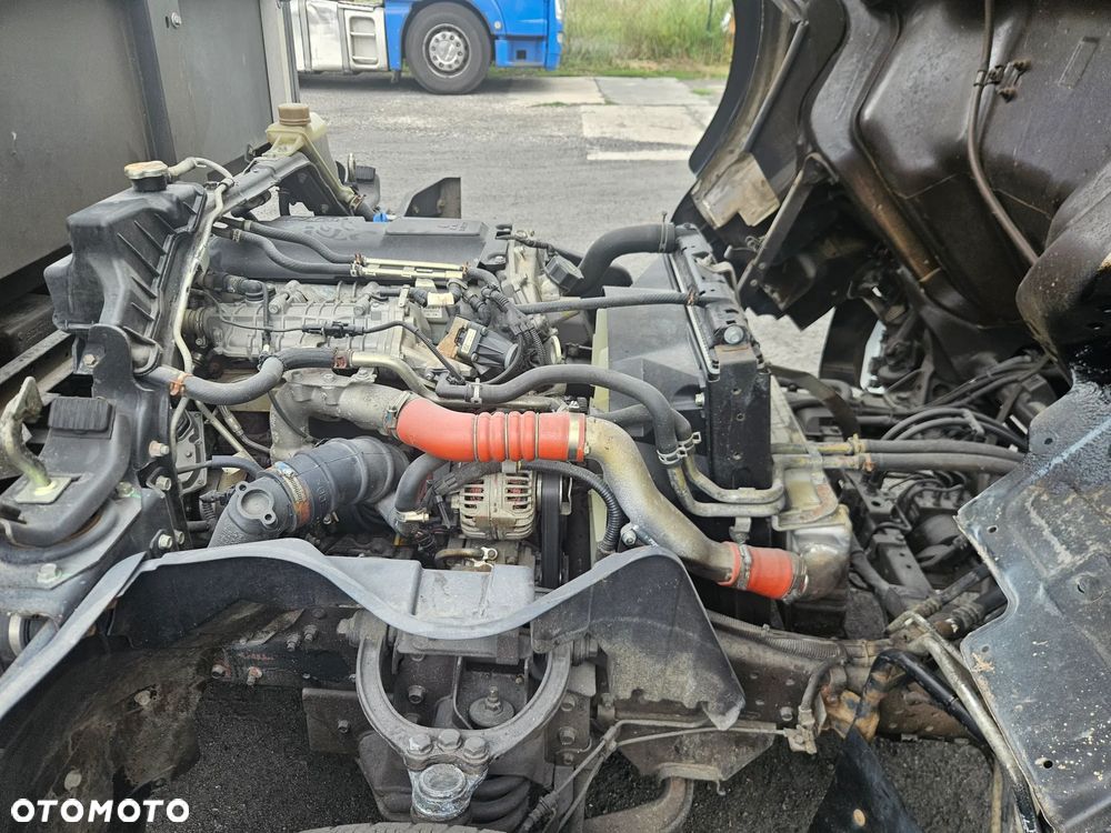 Mitsubishi Fuso - 14