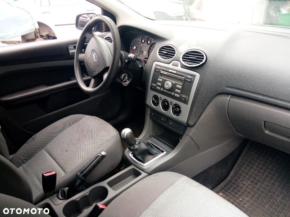 *FORD FOCUS MK2* Samochód na części - 13