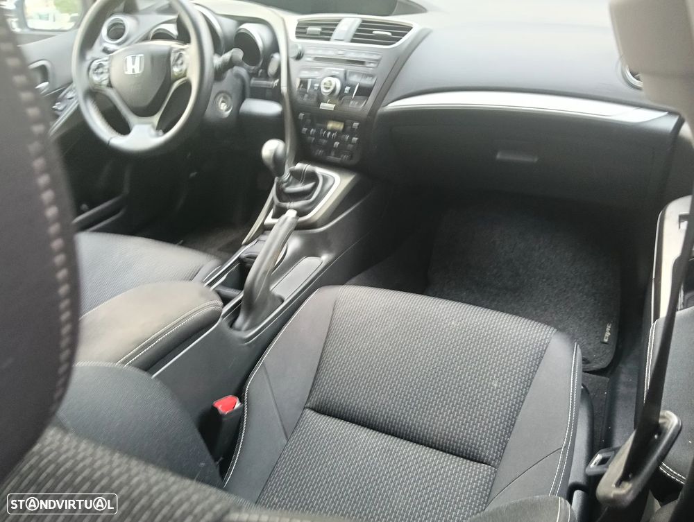 Honda Civic 1.6 i-DTEC Pro Edition - 25
