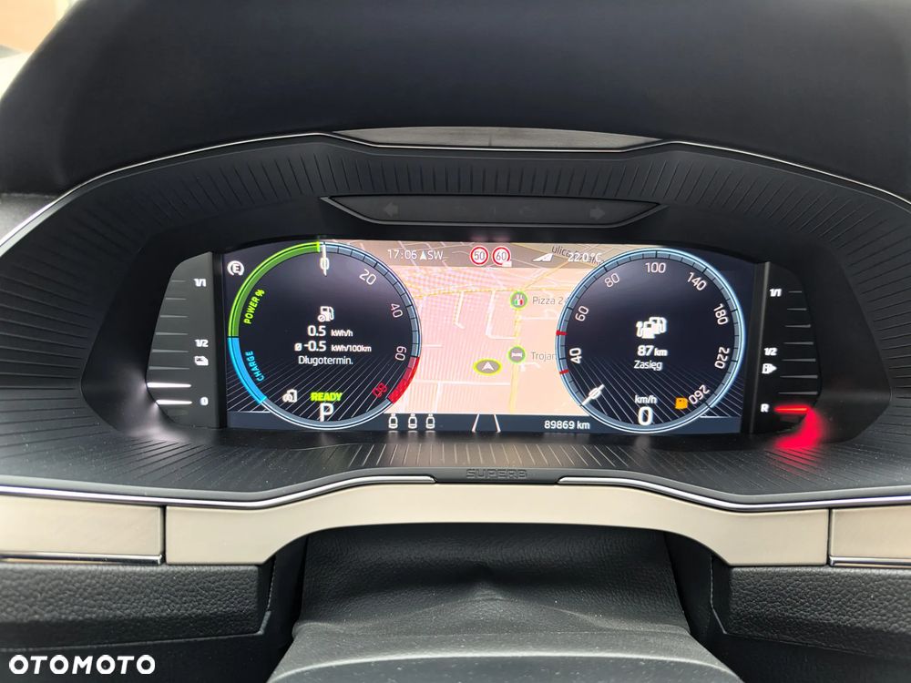 Skoda Superb 1.4 TSI Plug-In Hybrid Style DSG - 19