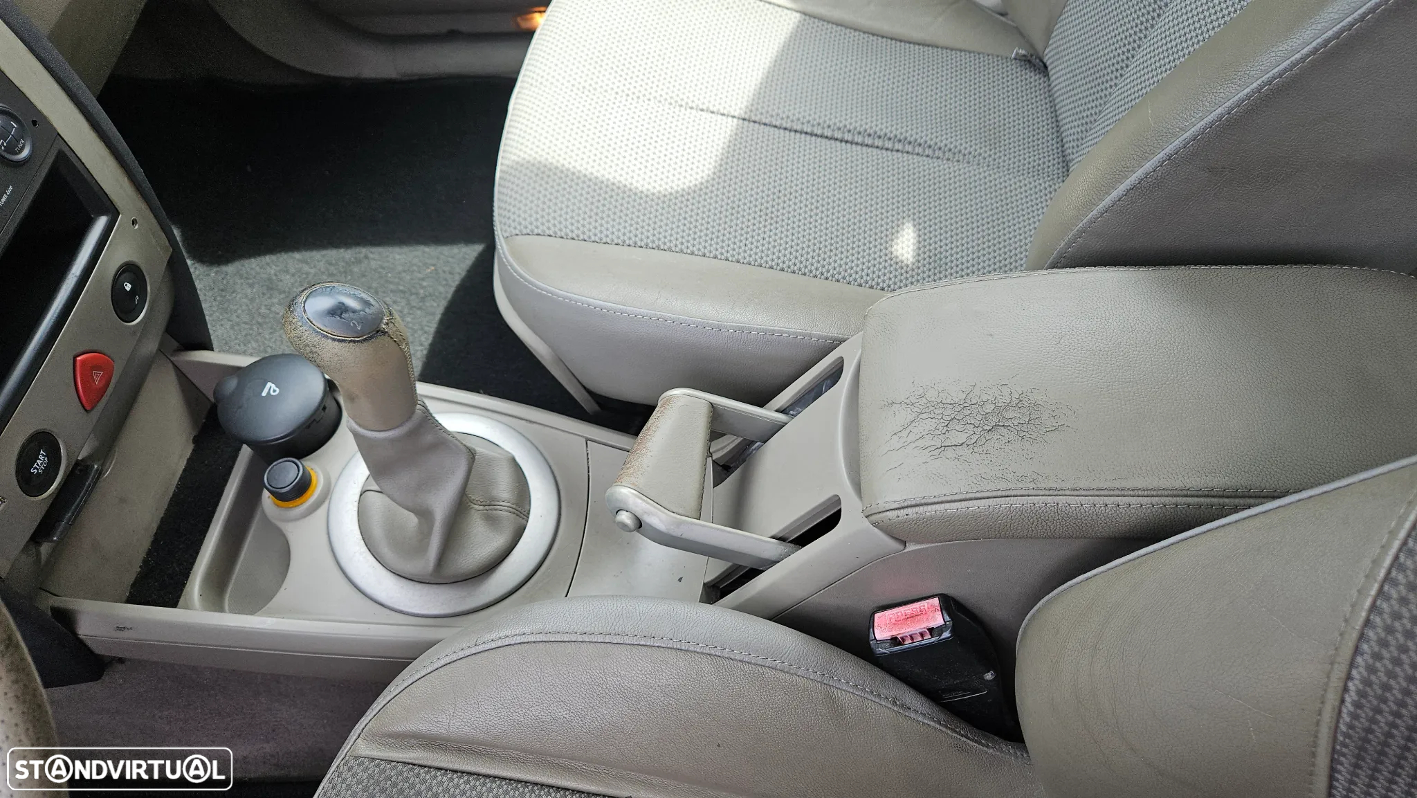 Renault Mégane 1.5 dCi Confort - 6