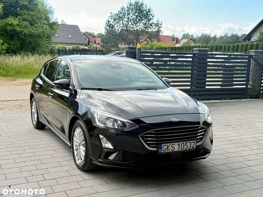 Ford Focus 1.5 EcoBlue Start-Stopp-System TITANIUM DESIGN - 2