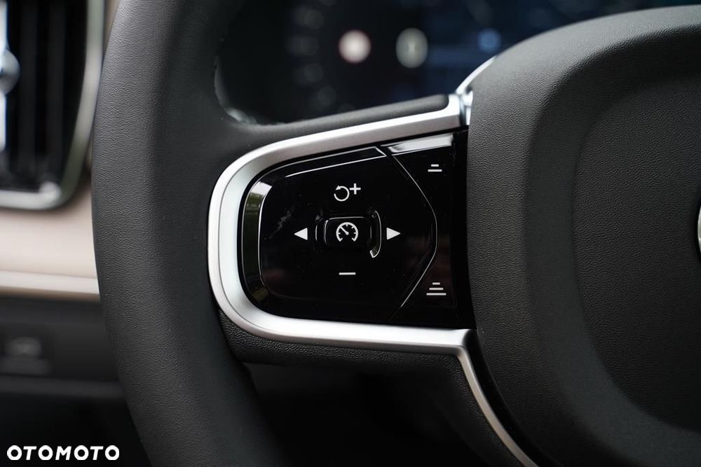 Volvo XC 90 B5 B AWD Ultra Bright 7os - 15
