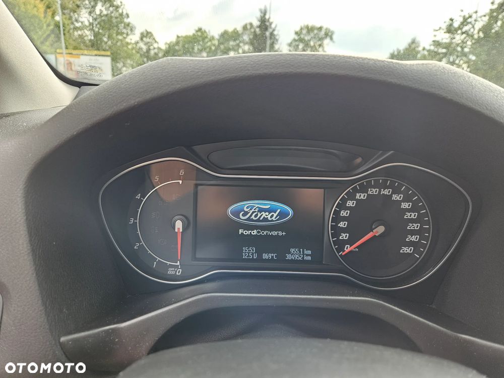Ford Mondeo - 9