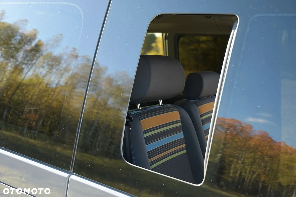 Volkswagen Caddy Maxi Comfortline - 38