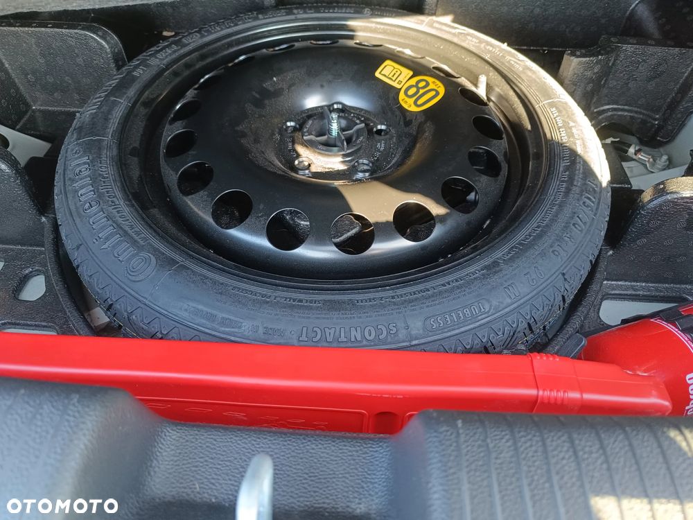 Opel Astra 1.2 T Business Elegance S&S - 29