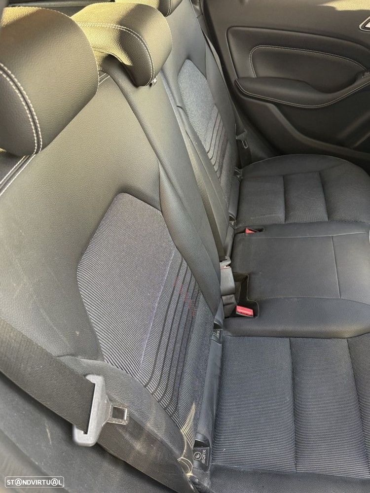 Mercedes-Benz B 180 d Style Plus Aut. - 24