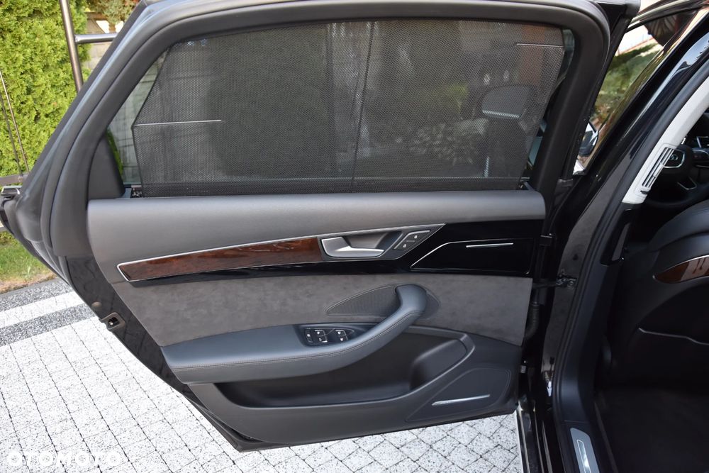 Audi A8 4.0 TFSI L Quattro - 19