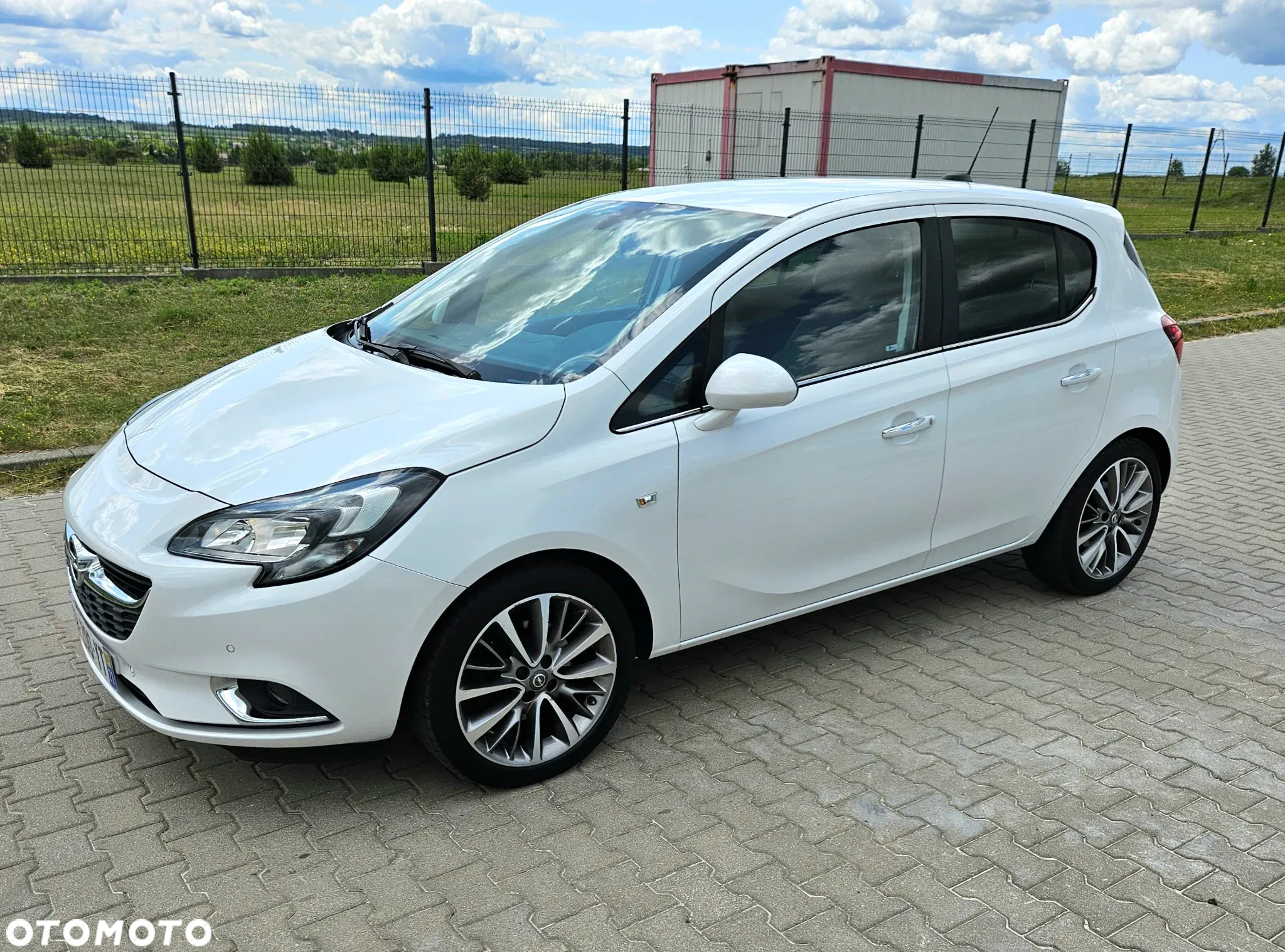 Opel Corsa 1.4 T Cosmo S&S - 25