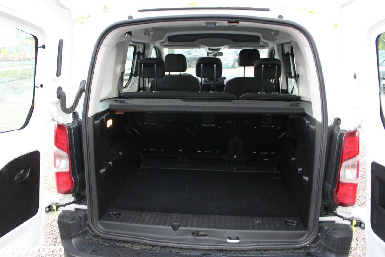 Toyota Proace City - 21