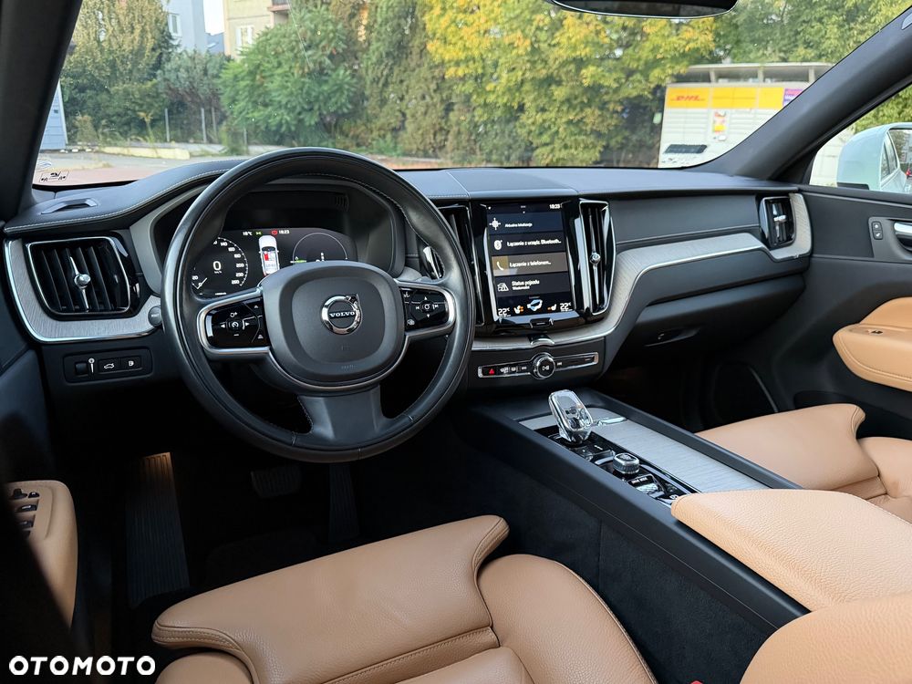 Volvo XC 60 - 33