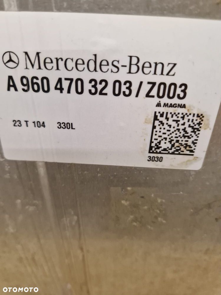Zbiornik paliwa 330 L (wysoki) Mercedes Actros MP4 - 6