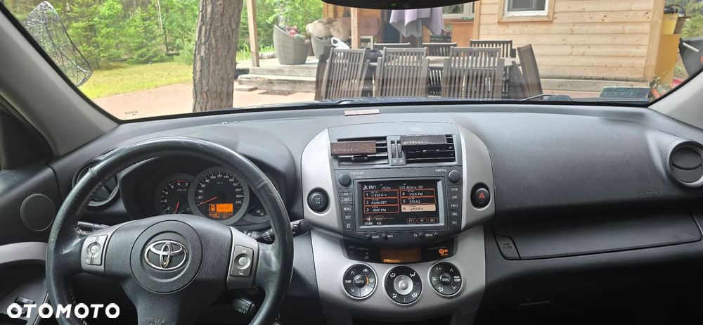 Toyota RAV4 2.2 D-4D Sol - 26