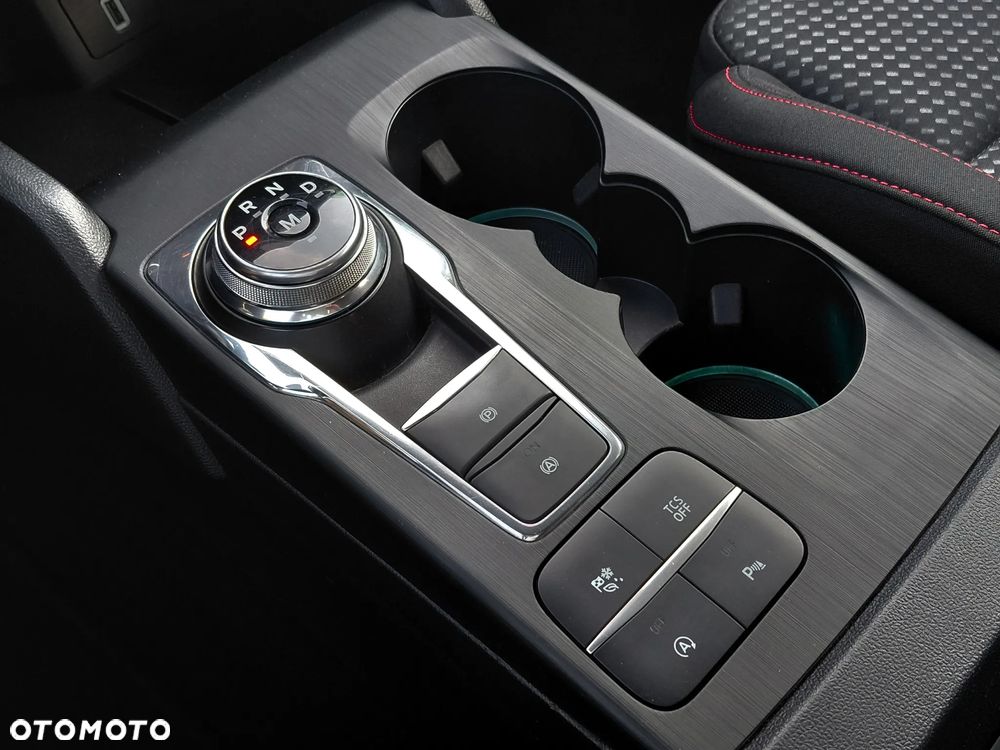 Ford Focus 1.0 EcoBoost Hybrid ST-LINE - 8
