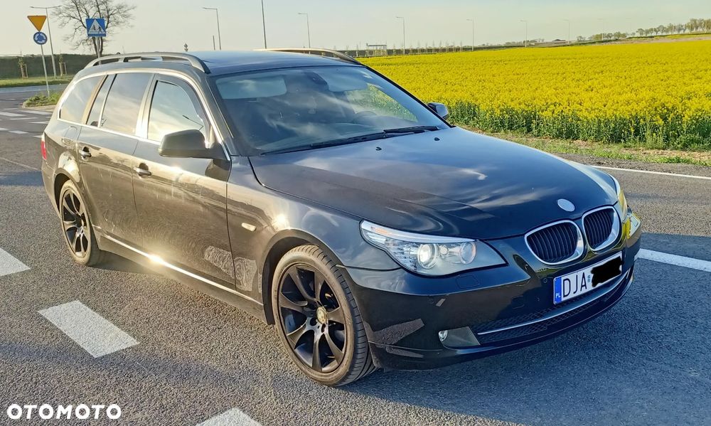 BMW Seria 5 520d Edition Exclusive - 1