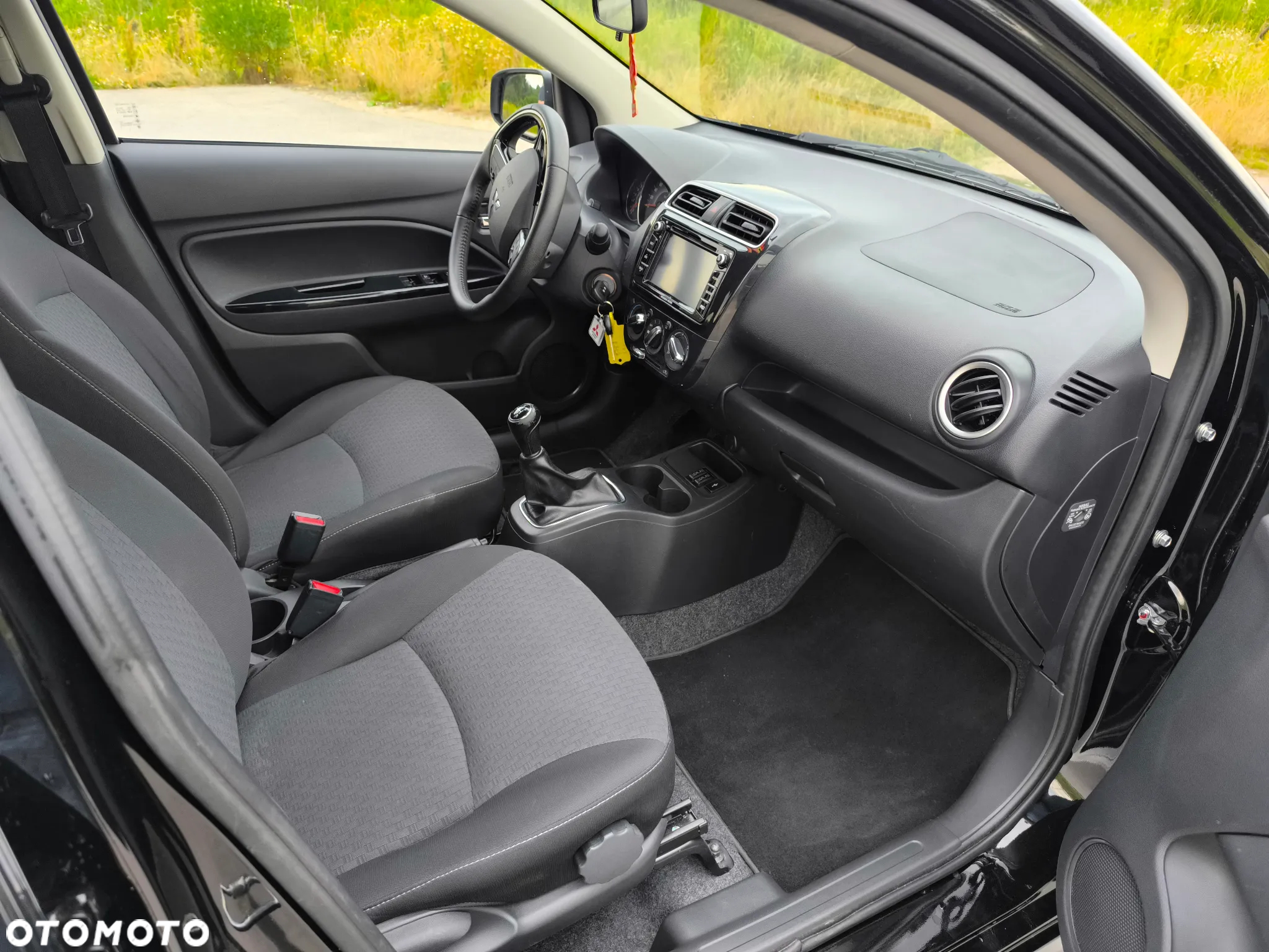 Mitsubishi Space Star 1.2 AS&G Invite - 23