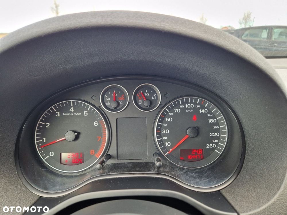 Audi A3 Sportback 1.4T FSI Ambiente - 11