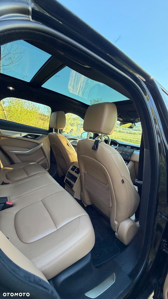 Jaguar F-Pace P250 AWD S - 28