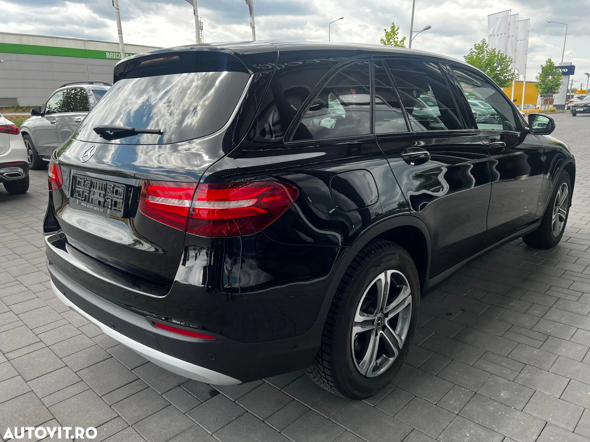Mercedes-Benz GLC 250 d 4MATIC - 4