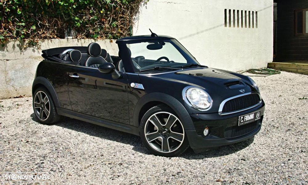 MINI Cabrio Cooper S - 8