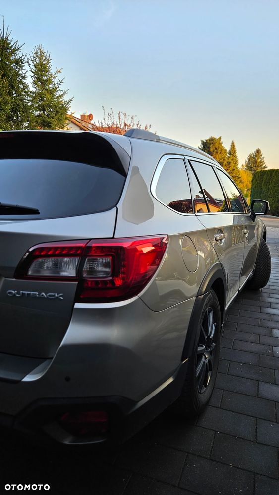 Subaru Outback 2.5i Exclusive - 12