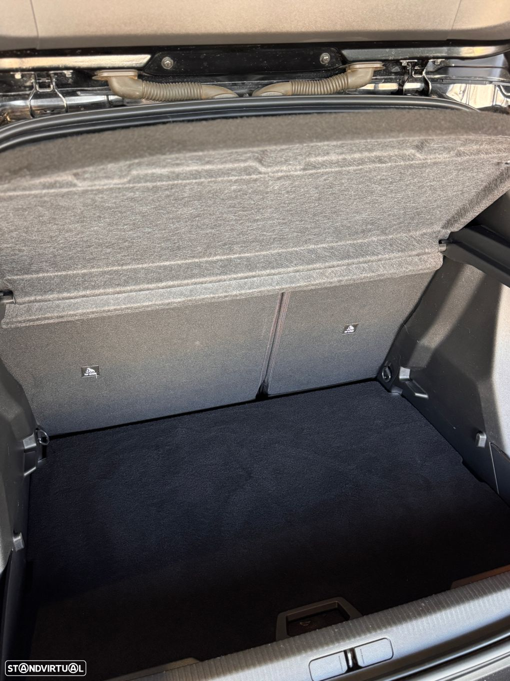 Peugeot 2008 1.5 BlueHDi GT Pack EAT8 - 55