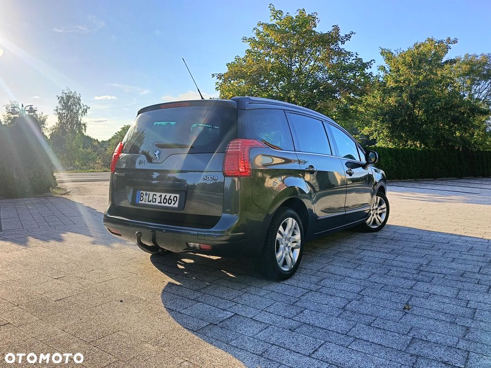 Peugeot 5008 155 THP Automatik Platinum - 11