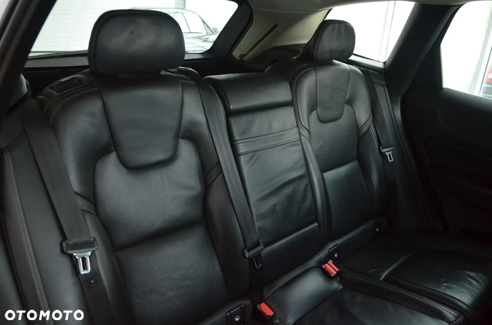 Volvo XC 60 T6 AWD Geartronic Inscription - 32
