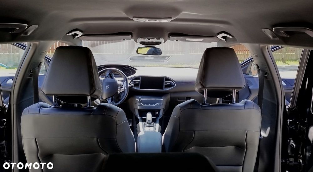 Peugeot 308 ver-puretech-225-eat8-stop-start-gt - 16