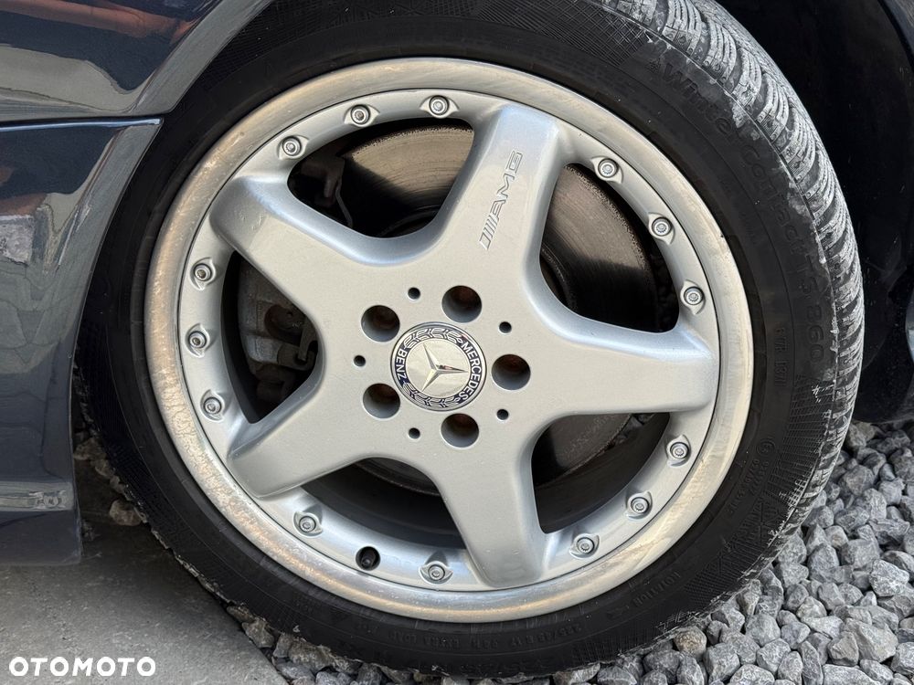 Mercedes-Benz CLK - 19