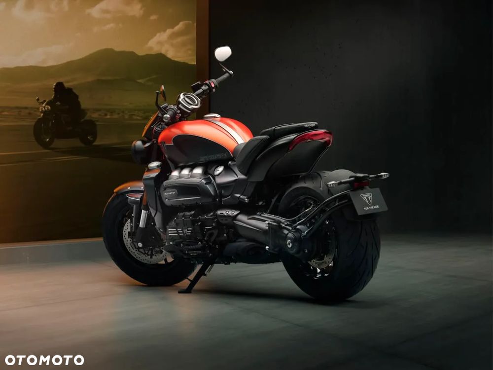Triumph Rocket - 5