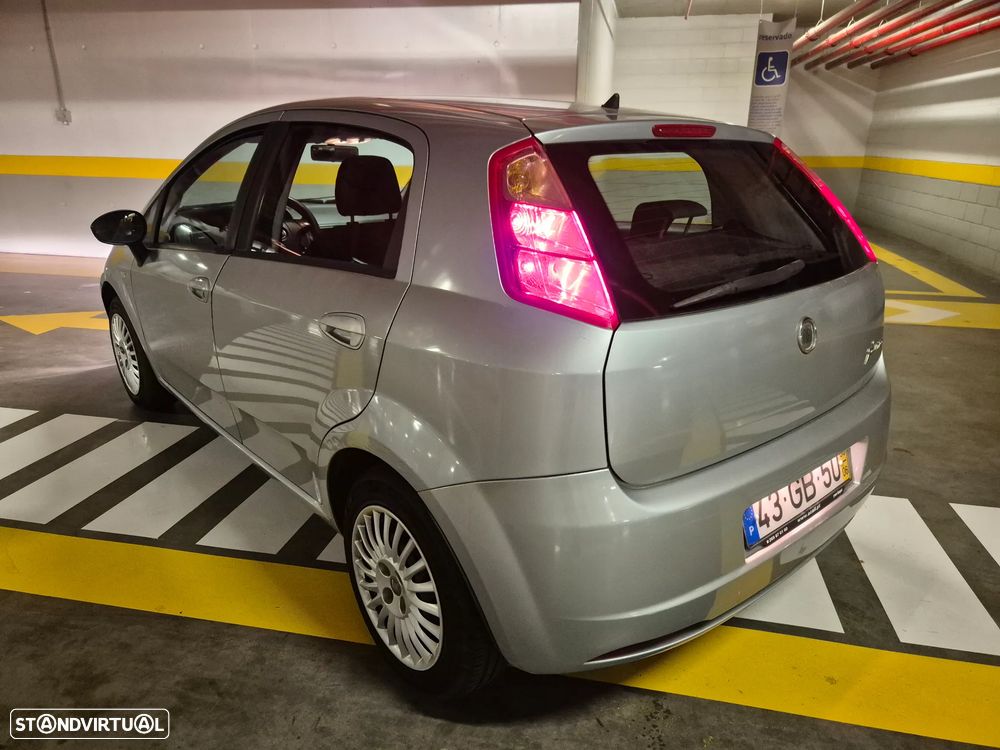 Fiat Grande Punto 1.2 Active - 19