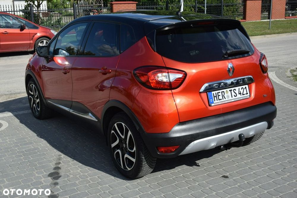 Renault Captur TCe 120 EDC Helly Hansen - 10