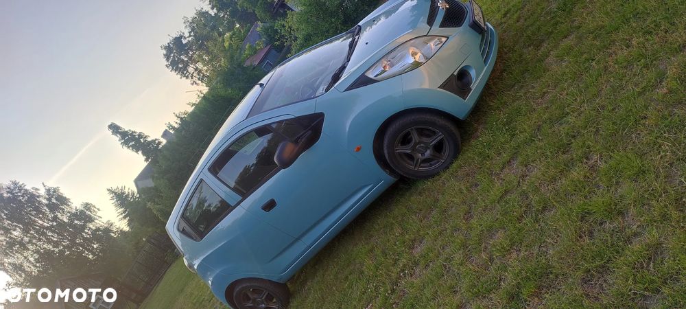 Chevrolet Spark 1.0 Base+ - 2